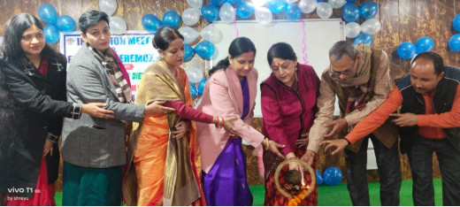 आरबीबीएम कॉलेज में फेयरवेल में छात्राएं हुई पुरस्कृत