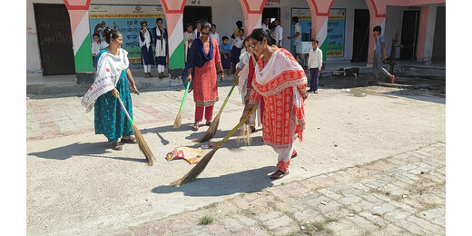 वैशाली के उत्क्रमित उच्च माध्यमिक विद्यालय शाहपुर खुर्द चेहराकलां में मनाया गया स्वच्छता पखवाड़ा