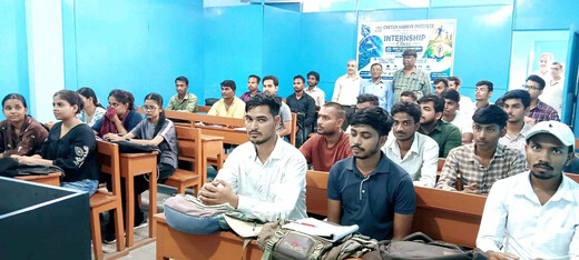 एलएस कॉलेज के इंटर्नशिप कार्यक्रम का निरीक्षण, नोडल पदाधिकारी ने छात्रों का बढ़ाया उत्साह
