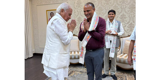 बुद्ध वर्ल्ड ग्रुप ऑफ स्कूल्स के चेयरमैन कृष्ण कुमार ने बिहार के राज्यपाल आरिफ़ मोहम्मद खान से की मुलाकात