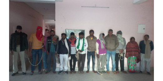 अवैध शराब के कारोबार पर कार्रवाई, 11 गिरफ्तार