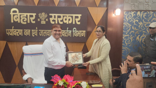 डॉ. सुनील कुमार ने पर्यावरण, वन एवं जलवायु परिवर्तन मंत्री के रूप में ग्रहण किया पदभार