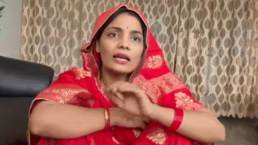 यूपी में का बा गाना ने बढ़ाई नेहा की मुश्किल, पुलिस ने दिया नोटिस 