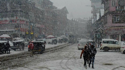 उत्तर भारत में ठंड का दौर जारी, सर्द हवाओं से बढ़ेगी गलन