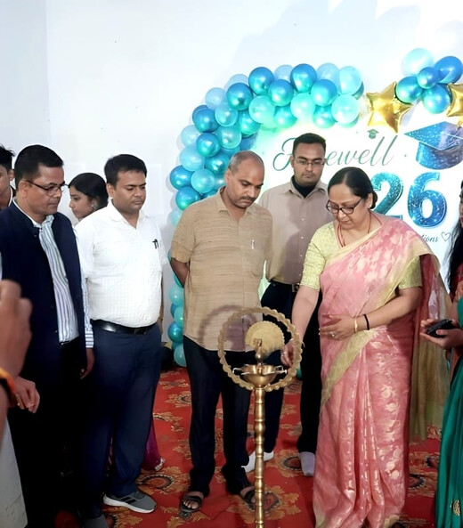 एलएस कॉलेज के वाणिज्य विभाग में विदाई समारोह, प्राचार्या ने दिया उज्ज्वल भविष्य का संदेश