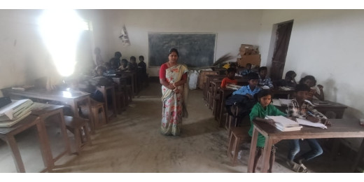 चानन प्रखंड के नवसृजित विद्यालय में मिड डे मील में घोटाला, फर्जी उपस्थिति और प्रधान शिक्षिका नदारद