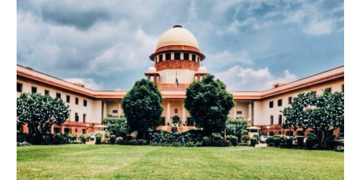 सुनवाई के दौरान भड़क गए SC के जस्टिस, कहा सारी फाइले फेंक दूंगा