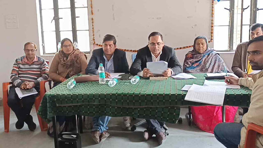 नल-जल और बिजली पर मचा हंगामा, समीक्षा बैठक में उठे सवाल