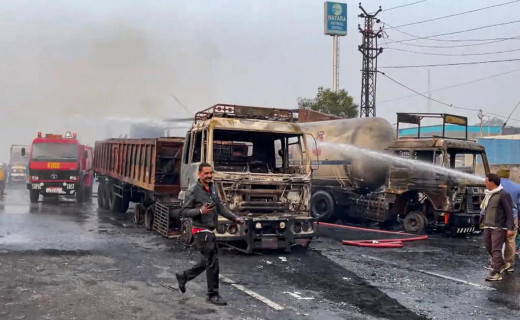 जयपुर अग्निकांड में 14 जिंदगियां खत्म, यूपी के 3 लोग भी हादसे के शिकार