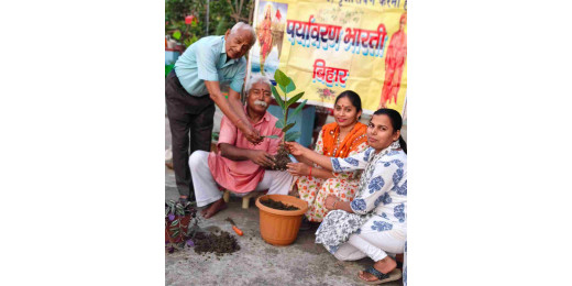 विश्व प्रेस स्वतंत्रता दिवस पर मातृत्व सेवा सदन में पौधारोपण कार्यक्रम आयोजित