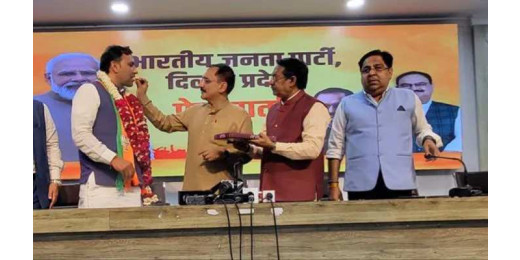 पवन सहरावत ने दिया AAP को झटका, बीजेपी में हुए शामिल