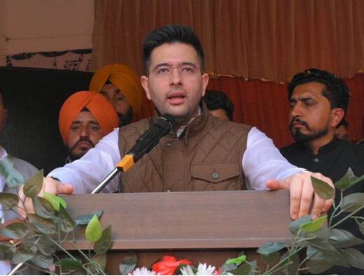 राघव चड्ढा का AAP से इस्तीफा: दो-तिहाई सांसदों संग नई पार्टी में विलय का दावा