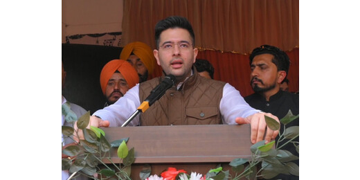 राघव चड्ढा का AAP से इस्तीफा: दो-तिहाई सांसदों संग नई पार्टी में विलय का दावा