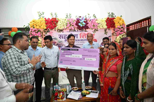 सहयोग शिविर बना जनसमस्याओं के समाधान का मंच, लाभुकों को मिले प्रमाण-पत्र और जॉब कार्ड