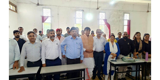 बीआरएबीयू रसायनशास्त्र विभाग में पूर्व मंत्री महाचन्द्र प्रसाद सिंह का आगमन, अध्ययन और शोध पर दिया जोर