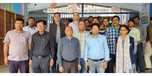 चिकित्सकों ने किया ओपीडी बहिष्कार, बैरंग लौटे मरीज