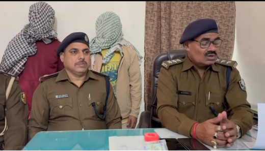 मेहसी में नेपाली टैंकर से 8 क्वींटल गांजा बरामद, दो गिरफ्तार
