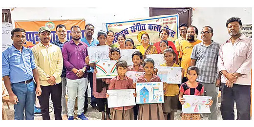 मुजफ्फरपुर में अप्पन पाठशाला के बच्चों के बीच चित्रांकन प्रतियोगिता का आयोजन