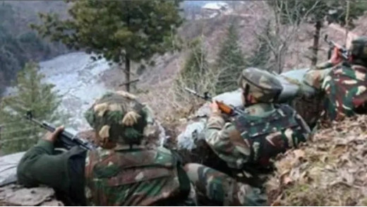 बड़े हथियारों की कमी झेल रहे पाकिस्तान ने नियंत्रण रेखा पर की फायरिंग
