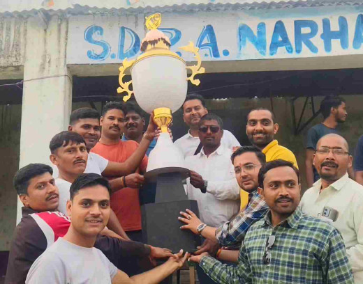 पुलिस सप्ताह दिवस पर पुलिस और पत्रकार के बीच क्रिकेट टूर्नामेंट आयोजित