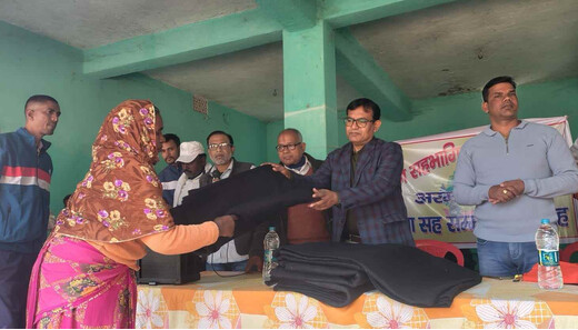 मकर संक्रांति पर जन सहभागिता मंच का सेवा अभियान, जरूरतमंदों को बांटे कंबल