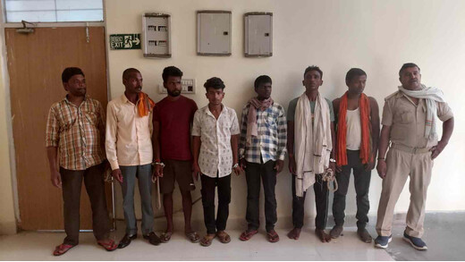 ताबड़तोड़ छापेमारी से शराब तस्करों में दहशत, लखीसराय में 7 लोगों की गिरफ्तारी