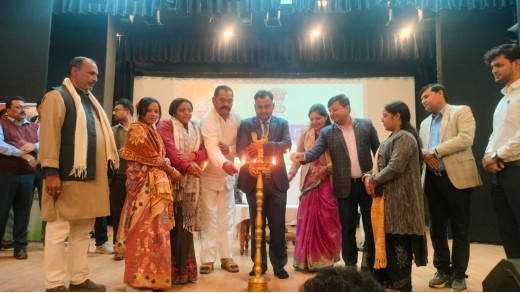सुशासन सप्ताह के तहत प्रशासन गांव की ओर कार्यक्रम शुरू