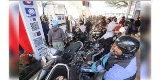 भारत में आर्थिक गतिविधियों ने पकड़ी रफ्तार, पेट्रोल और डीजल की बढ़ी खपत