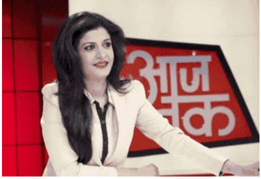 अंजना ओम कश्यप के खिलाफ दर्ज केस, संत वाल्मीकि पर अभद्र टिप्पणी