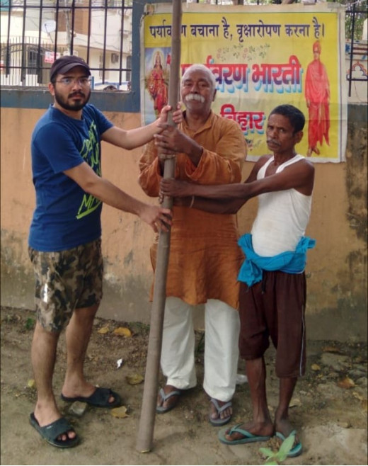 डॉ. केशव बलिराम हेडगेवार के जन्मदिन पर वृक्षारोपण कार्यक्रम आयोजित