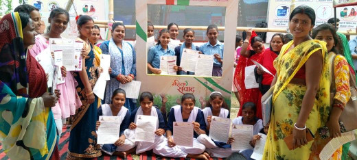 महिला संवाद कार्यक्रम के माध्यम से महिलाओं और छात्राओं की समस्याओं का समाधान, सरकार से बढ़ी उम्मीदें