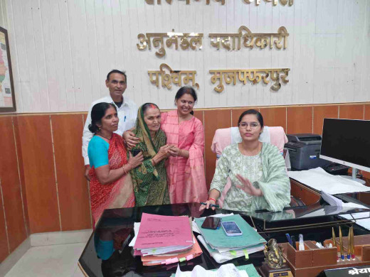 बहू से प्रताड़ित वृद्धा की मदद को सोशल वर्कर फॉर विमेन एंपावरमेंट संस्था ने बढ़ाया हाथ