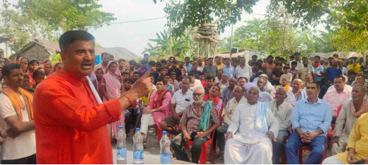 श्मशान भूमि पर पंचायत भवन निर्माण को लेकर बवाल, अजीत कुमार बोले– जन भावना के विरुद्ध न लें अधिकारी निर्णय