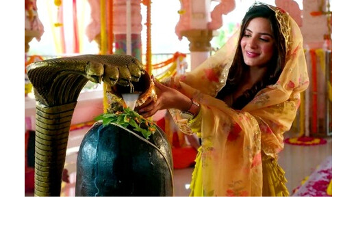 कजरी तीज : शिव-पार्वती के पुनर्मिलन का पावन पर्व, अखंड सौभाग्य और दांपत्य सुख का प्रतीक