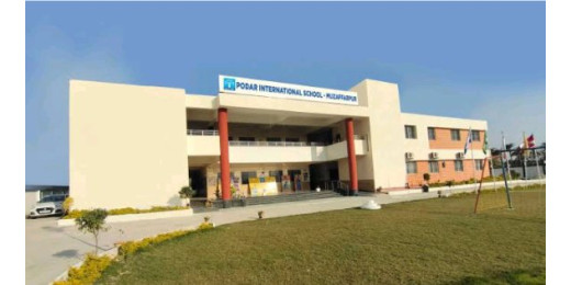 पोदार इंटरनेशनल स्कूल में डांडिया धमाल उत्सव का भव्य आयोजन, सांस्कृतिक प्रस्तुतियों ने मोहा मन