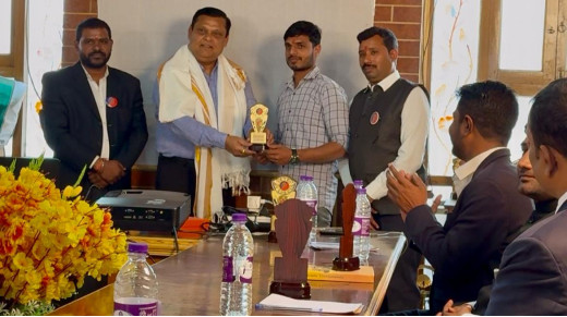 विजनलाइफ मानव अधिकार फाउंडेशन ने अंशु कुमार को किया सम्मानित