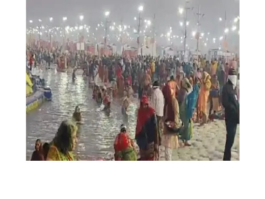 गंगासागर मेले में श्रद्धालुओं की रिकॉर्ड भीड़, 85 लाख ने किया पुण्य स्नान