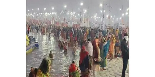 गंगासागर मेले में श्रद्धालुओं की रिकॉर्ड भीड़, 85 लाख ने किया पुण्य स्नान
