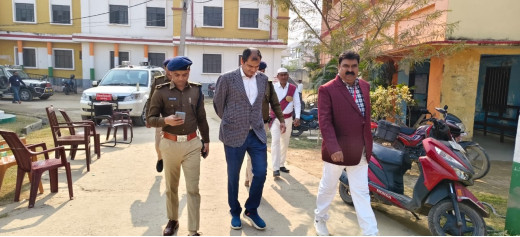 जिला प्रशासन ने किया सिविल कोर्ट लिपिक प्रारंभिक परीक्षा केन्द्रों का औचक निरीक्षण