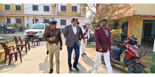 जिला प्रशासन ने किया सिविल कोर्ट लिपिक प्रारंभिक परीक्षा केन्द्रों का औचक निरीक्षण