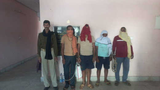 शराब तस्करी कर रहे चार तस्कर गिरफ्तार