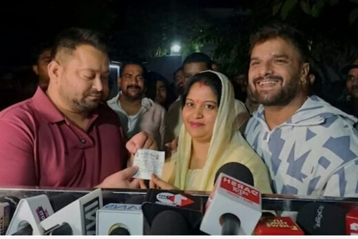 भोजपुरी सुपर स्टार खेसारी लाल यादव की पत्नी लड़ेंगी चुनाव, दोनों हुए RJD में शामिल