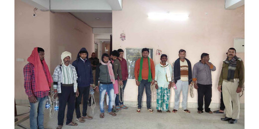 शराबबंदी के बावजूद अवैध कारोबार जारी, उत्पाद विभाग की कार्रवाई में 11 गिरफ्तार