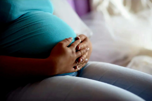 उचित प्रबंधन से सुरक्षित प्रसव संभव, चिकित्सा परामर्श का करें पालन    