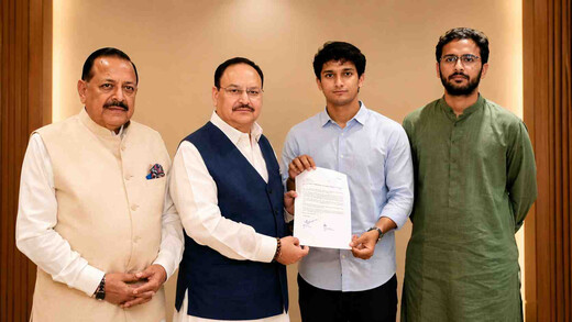 नड्डा से मुलाकात के बाद CJP का बड़ा संदेश - 'इस्तीफा ही आखिरी रास्ता'