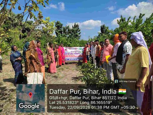 लखीसराय के 100 प्रगतिशील किसान राज्य स्तरीय परिभ्रमण के लिए बेगूसराय रवाना