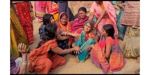 अवैध तरीके से बालू खनन में लगे मजदूर की बालू में दबने से मौत