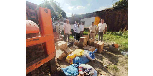 मद्य निषेध विभाग की ताबड़तोड़ कार्यवाई : भारी मात्रा में शराब नष्ट, महिला धंधेबाज पर प्राथमिकी दर्ज