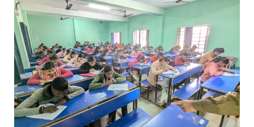 राजकीय विद्यालय में सड़क सुरक्षा पर किया क्विज व पेंटिंग प्रतियोगिता आयोजित