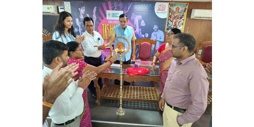रामेश्वर कॉलेज में ‘कॉलेज के टशनबाज’ टैलेंट हंट, नेहा और जिया तालिब बनीं विजेता